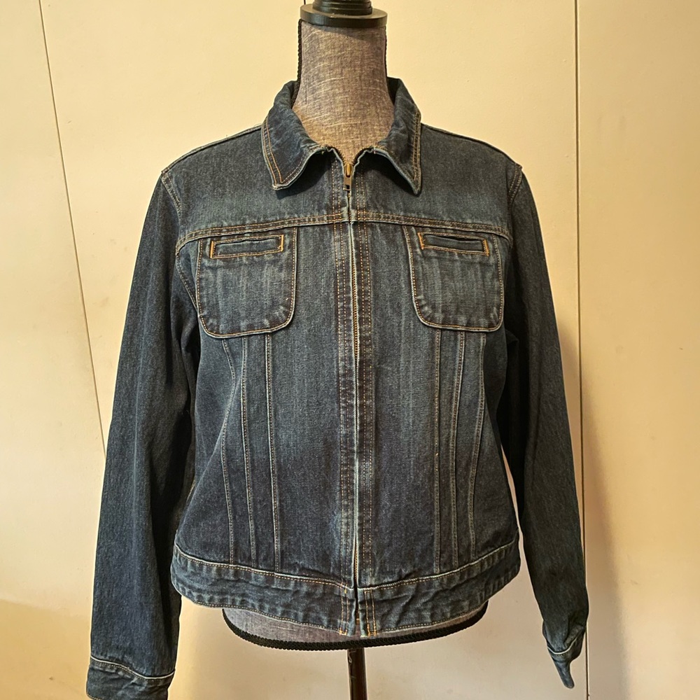 Denim jacket women’s XL by Gap